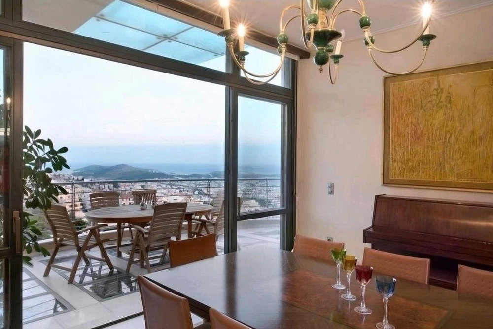 House of 850 m² for sale in Voula 1926231386