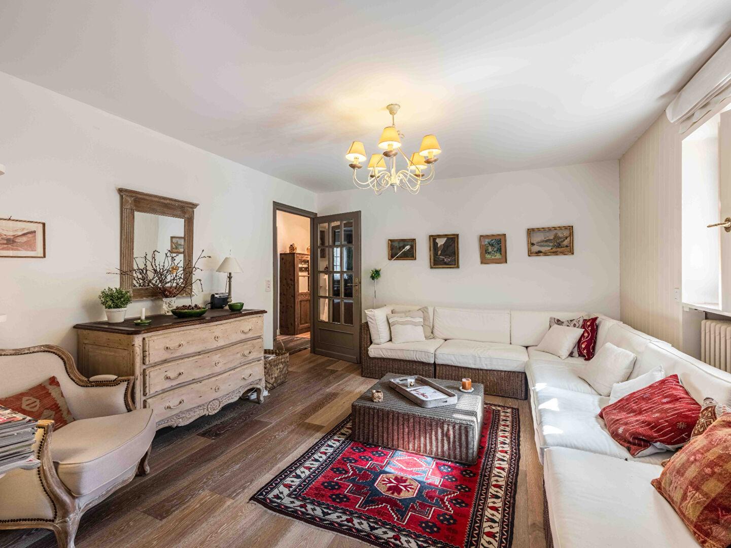 2 bedroom apartment - Garden level - Rochebrune for sale in Megeve 194253871