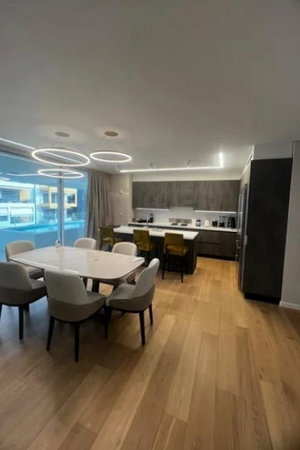 Apartment of 148 m² for sale in Glyfada 1956235759