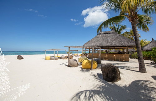 Luxury villas for sale with ocean and golf views on the west coast of Mauritius 198137296