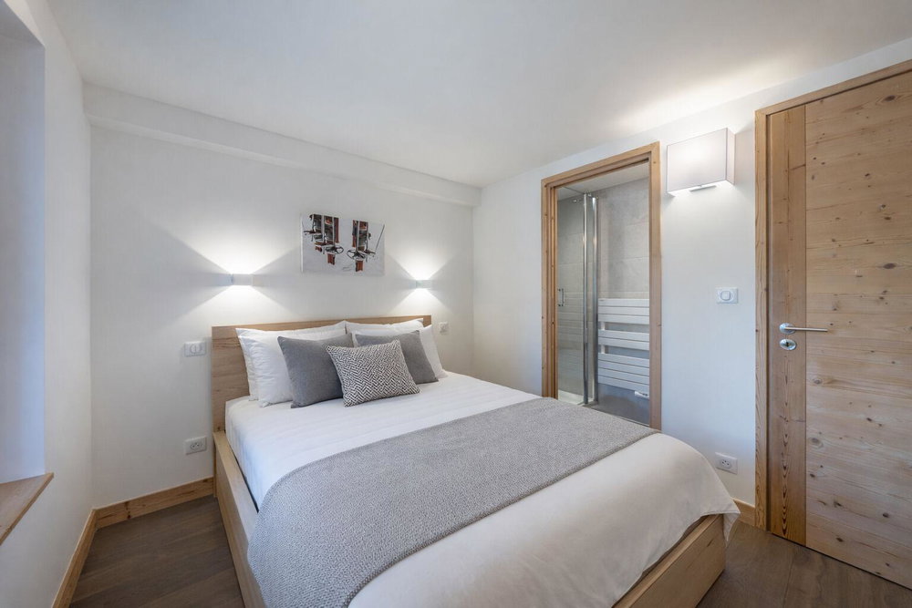 3-room duplex apartment in a prime location for sale in Courchevel 2043443973