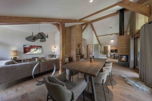 Luxury apartment with views of the mountain peaks for sale in Courchevel 2154396822