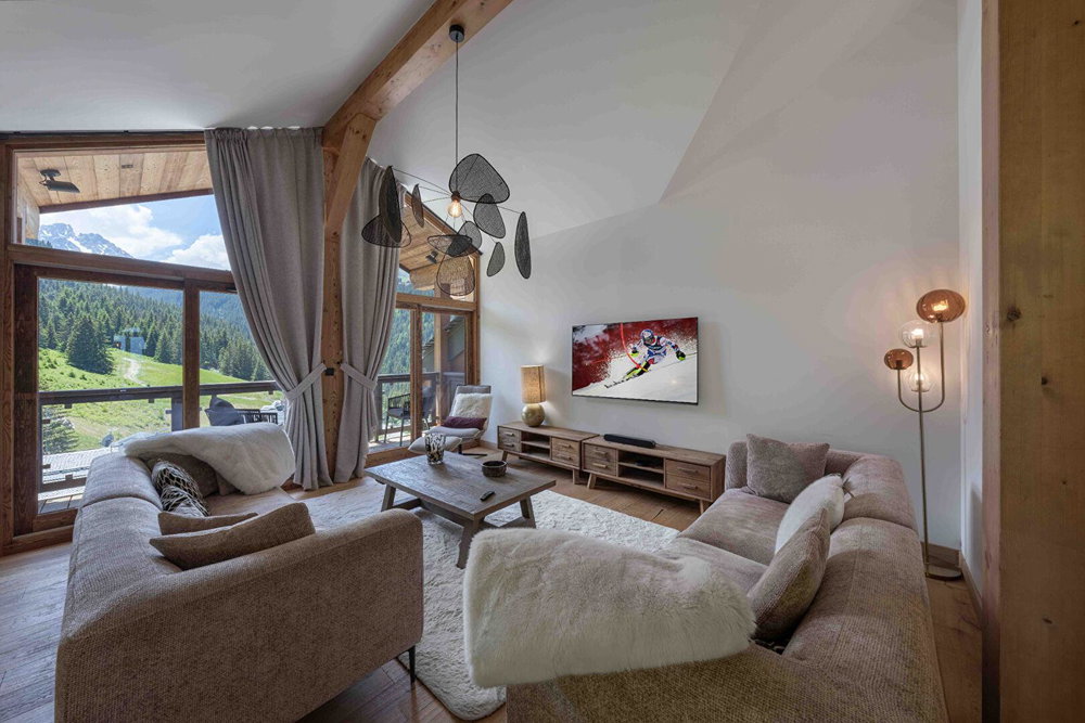 Luxury apartment with views of the mountain peaks for sale in Courchevel 2154396822