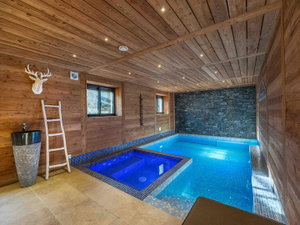 High endChalet with Wellness Area for sale in Courchevel 2202257032