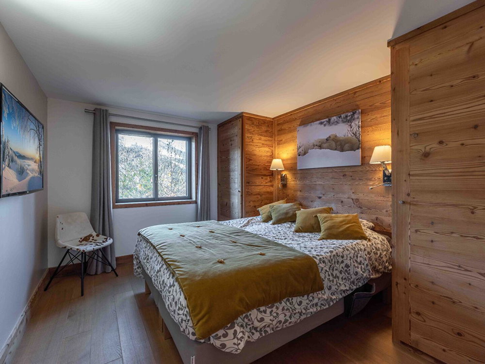 High endChalet with Wellness Area for sale in Courchevel 2202257032