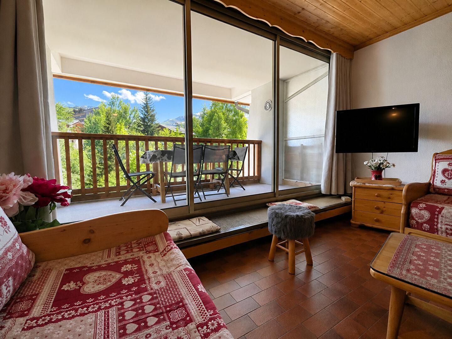 Apartment with South Exposure - Ideally Located for sale in Courchevel 2348429349