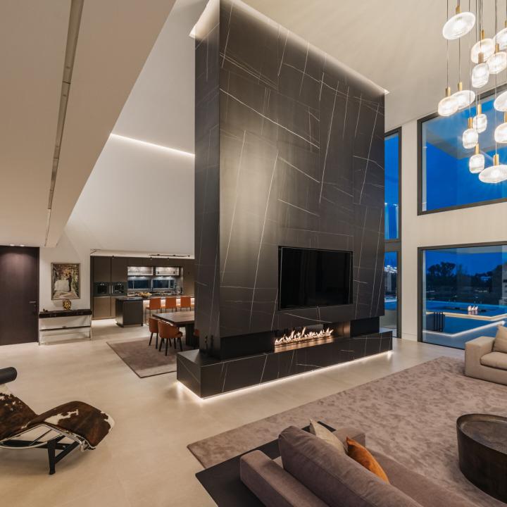 Prestige Villa for Sale in La Alquería | Golf Views, Indoor Pool, Gated Community 2364463516
