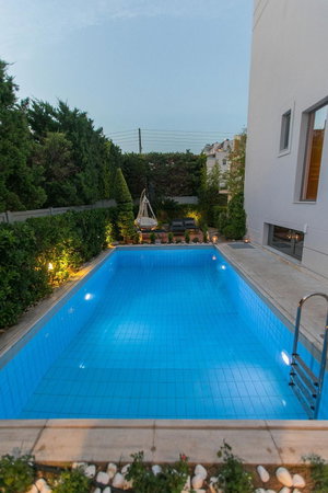 Villa of 270 m² for sale in Glyfada 2388214307