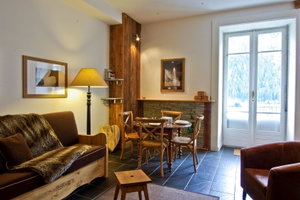 One-bedroom flat in the city centre for sale in Chamonix 2428664451