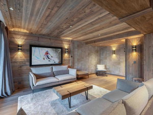 Superb 4-bedroom apartment – 40 metres from the Ski Slope for sale in Meribel 2666318256