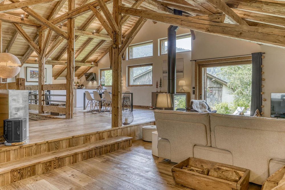 Exceptional renovated farmhouse – 5 bedrooms – Protected area for sale in Saint-Gervais Mont-Blanc 2749409758