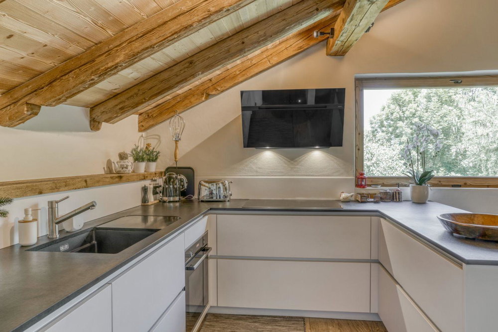 Exceptional renovated farmhouse – 5 bedrooms – Protected area for sale in Saint-Gervais Mont-Blanc 2749409758