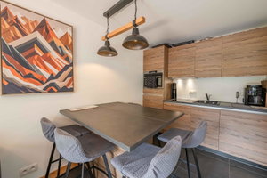 One-bedroom apartment with a mountain area – Ski-in ski-out in the heart of Chamonix for sale in Chamonix 2755035066