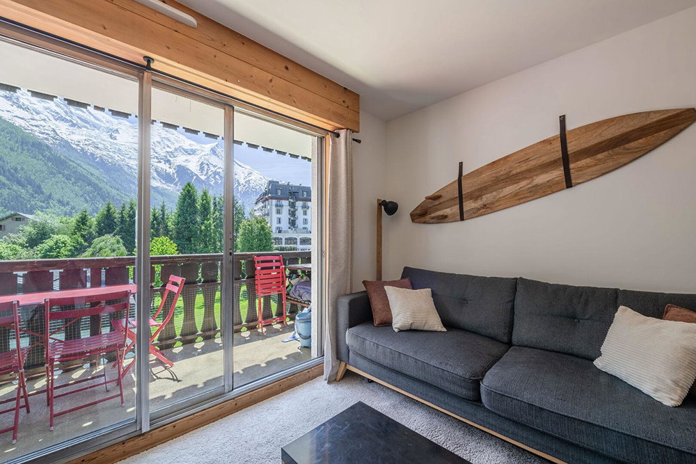 One-bedroom apartment with a mountain area – Ski-in ski-out in the heart of Chamonix for sale in Chamonix 2755035066