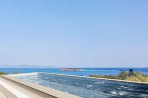 Penthouse of 302 m² for sale in Voula 2813692919