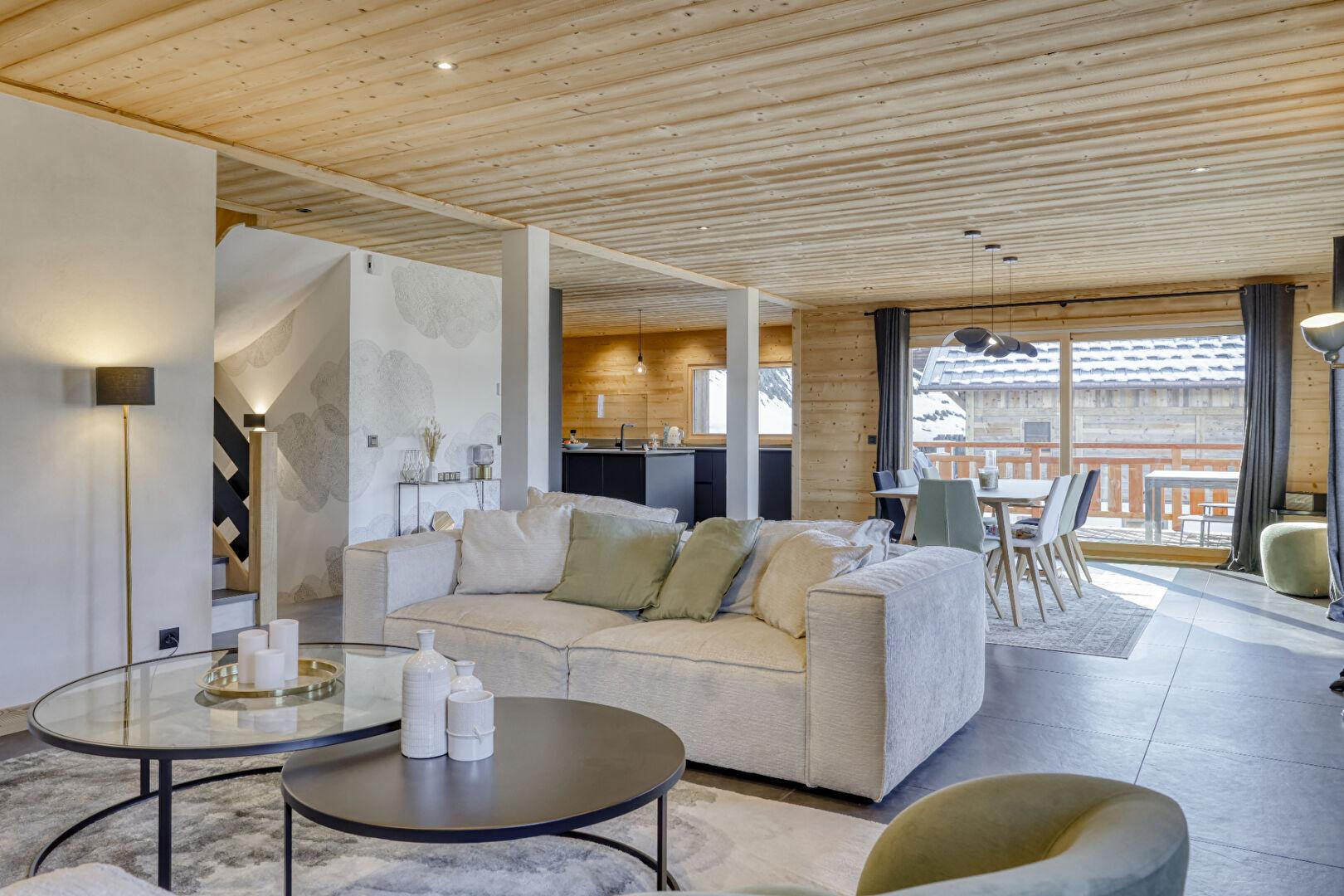 Modern chalet - 5 bedrooms - Close to the village centre for sale in Saint-Gervais Mont-Blanc 2832108150