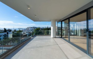 Penthouse of 230 m² for sale in Voula 2854649015