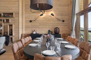Family penthouse in the heart of the mountains for sale in Courchevel 2883707049