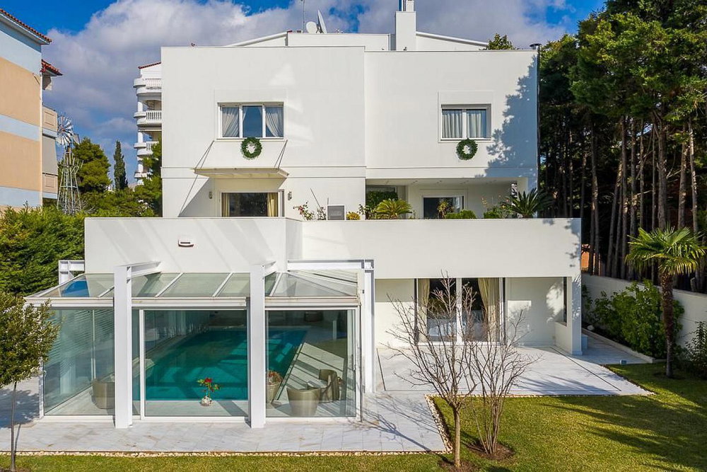 Villa of 1,000 m² for sale in Voula 2889605996
