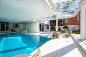 Villa of 1,000 m² for sale in Voula 2889605996