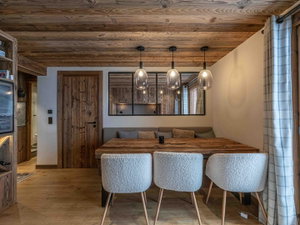 Fully renovated 2 bedroom apartment – Mont d’Arbois for sale in Megeve 2980815315