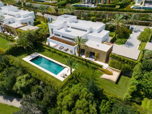 Finca Cortesin – Green 10, Villa 12: A Captivating Golfside Sanctuary of Modern Elegance 3058714344