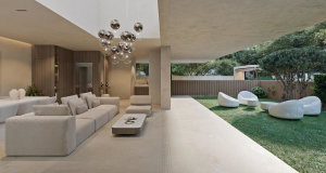 Maisonette of 200 m² for sale in Glyfada 3082129355