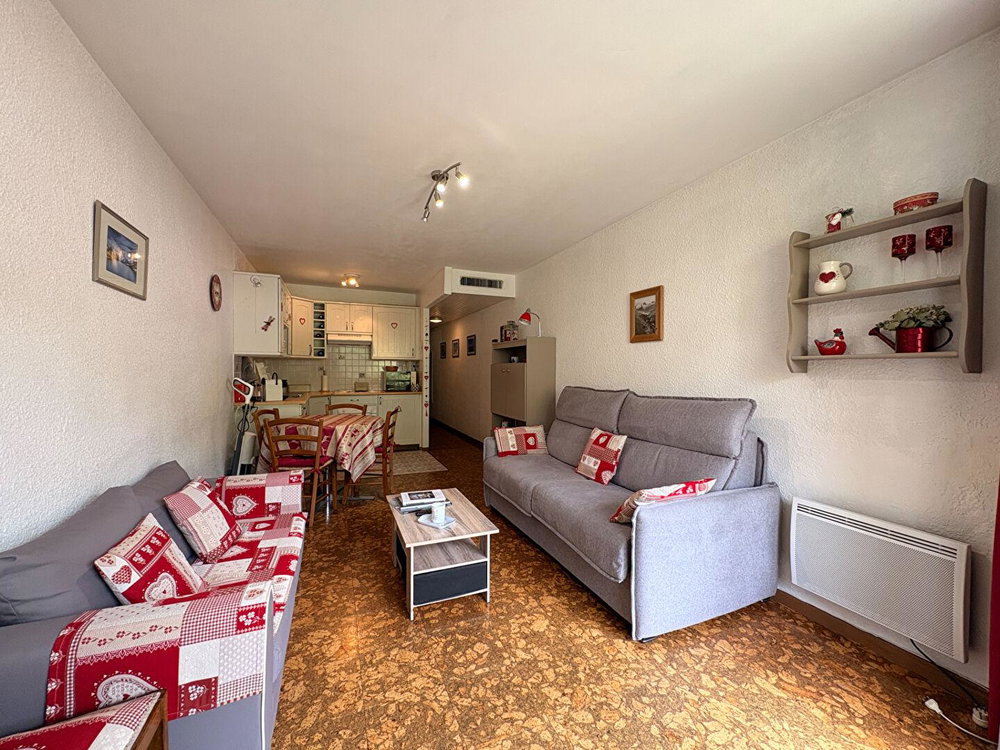 Large mountain corner studio – Resort center for sale in Les 2 Alpes 3168398333