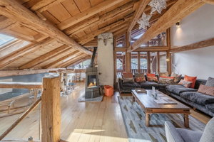 Luxury renovated semi-detached farmhouse – Close to town centre for sale in Morzine 3215871074