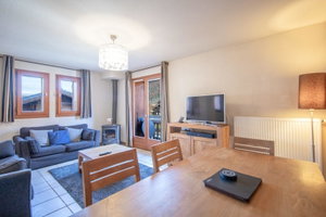 2-BEDROOM APARTMENT – IN THE VILLAGE CENTRE for sale in Morzine 3222633061