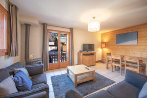 2-BEDROOM APARTMENT – IN THE VILLAGE CENTRE for sale in Morzine 3222633061