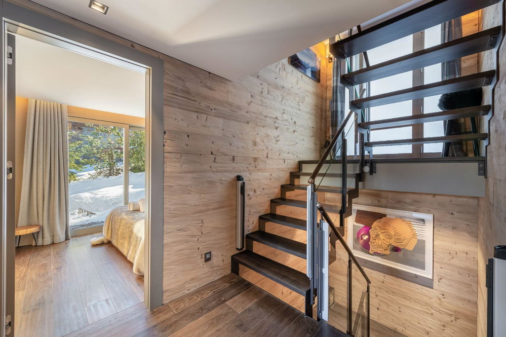 Recent chalet of high standing for sale in Courchevel 3273095128