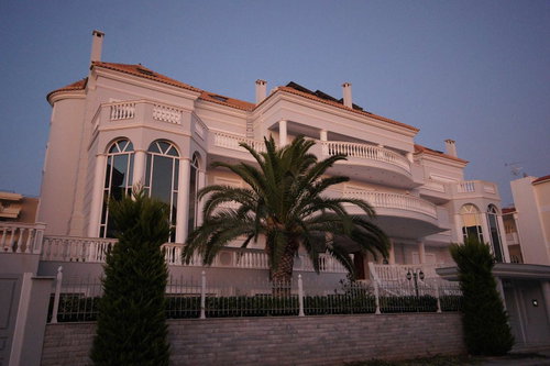 Villa of 1,900 m² for sale in Voula 3359059893