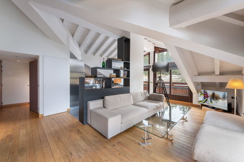 2 bedroom apartment – Close to the slopes for sale in Courchevel 3361133604