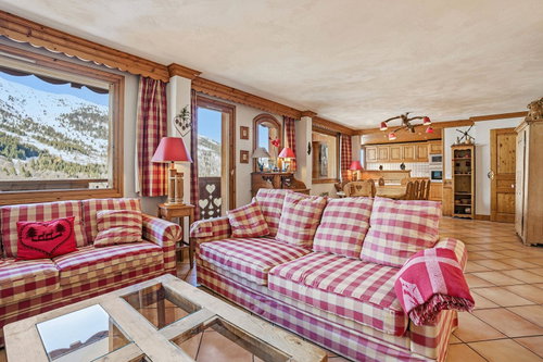 4-bedroom apartment + cabin, close to shops for sale in Meribel 3389140414