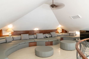 An exceptional frontline golf villa in the heart of the prestigious Anahita estate 357317008