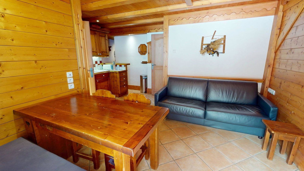 Charming 3-room apartment ski-in/ski-out – Residence with pool and spa for sale in Meribel 358568327