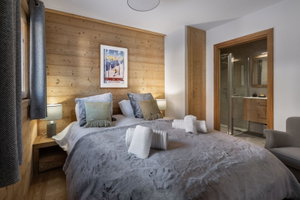 Recent apartment ideal for families – close to the slopes for sale in Courchevel 3652195928