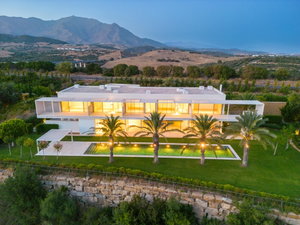 Golfside Villa 10: Frontline villa for sale in Finca Cortesin, Marbella 3681940630