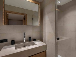 New Ski-In/Ski-Out Triplex for sale in Courchevel 3703562913