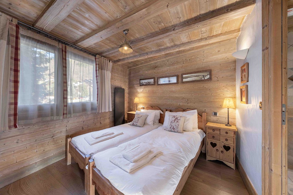 3-bedroom apartment – 90 metres from the slopes and chairlift for sale in Meribel 3714721325