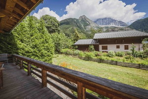 6-BEDROOM CHALET IN LES TINES EXCEPTIONAL VIEW for sale in Chamonix 3789780592