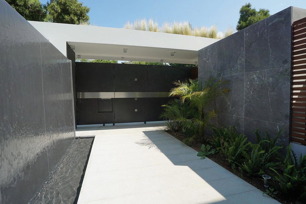 Penthouse of 246 m² for sale in Glyfada 3792815634