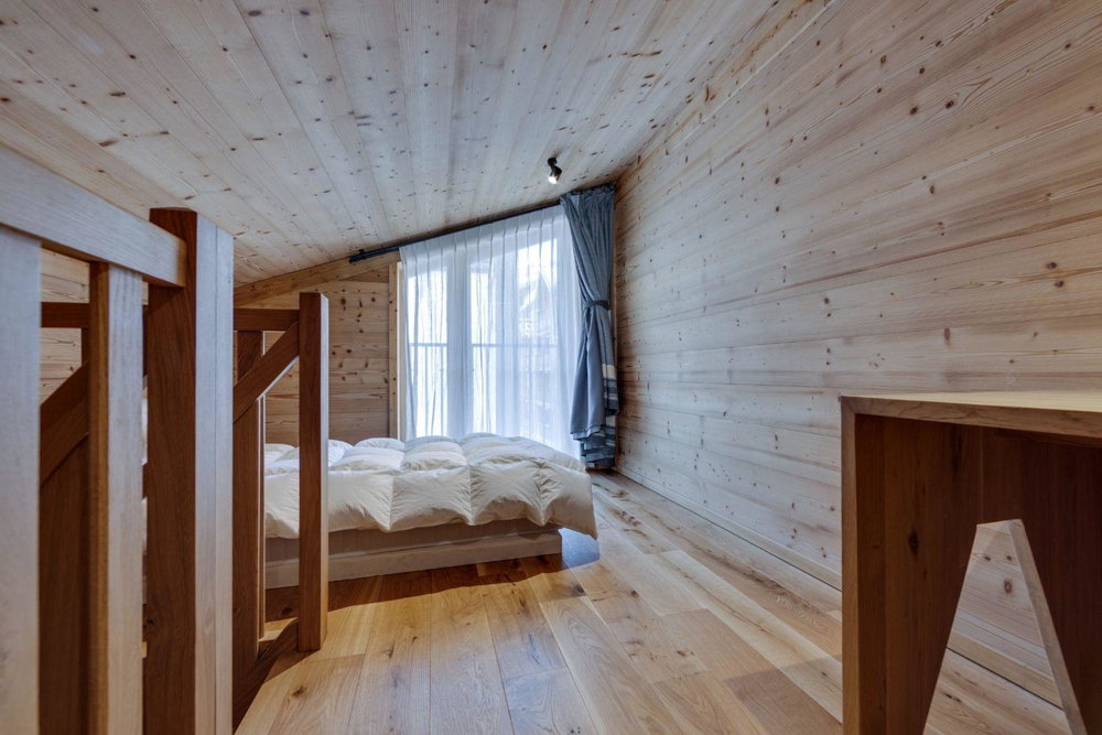 4-BEDROOM APARTMENT – NEAR THE CENTER AND THE SLOPES for sale in Val d\ 3849189336