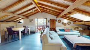 House – 3 apartments – Village center for sale in Saint-Gervais Mont-Blanc 3886370619