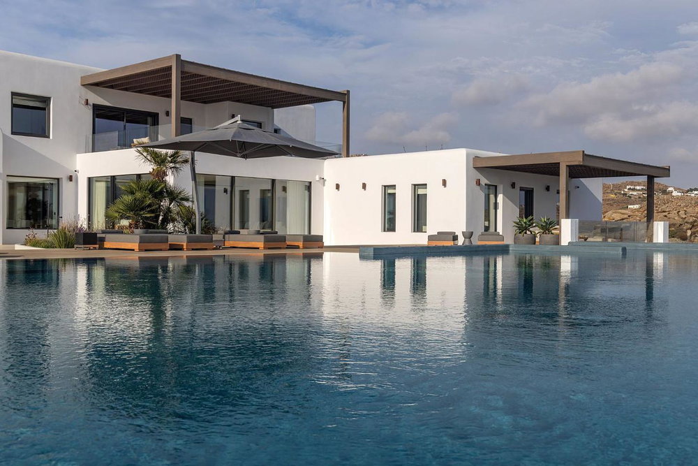 Luxury villa of 1,343 m² for sale in Mykonos – Platis Gialos 4028073614