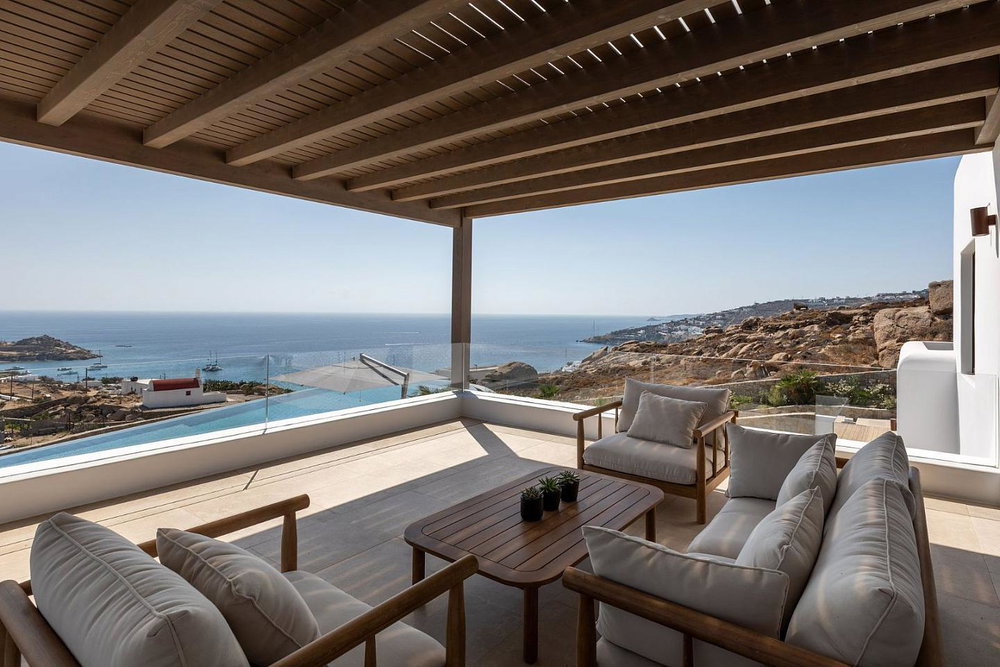 Luxury villa of 1,343 m² for sale in Mykonos – Platis Gialos 4028073614