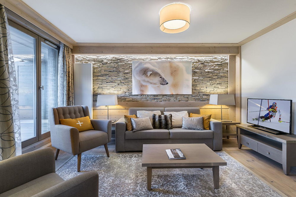 Ideally located two-bedroomed apartment for sale in Courchevel 4070057979