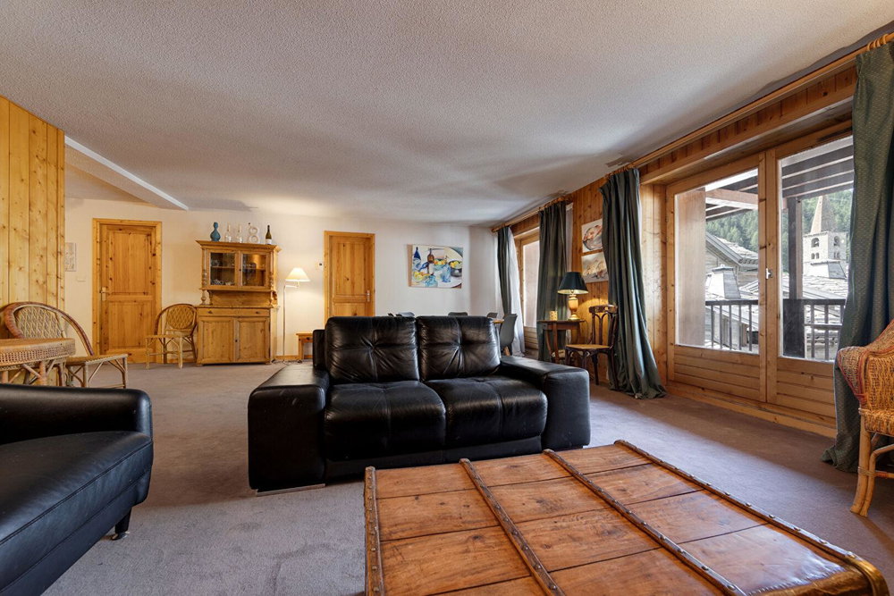 3-bedroom apartment in the heart of Val d’Isère – South exposure and panoramic view for sale in Val d\ 4221627438