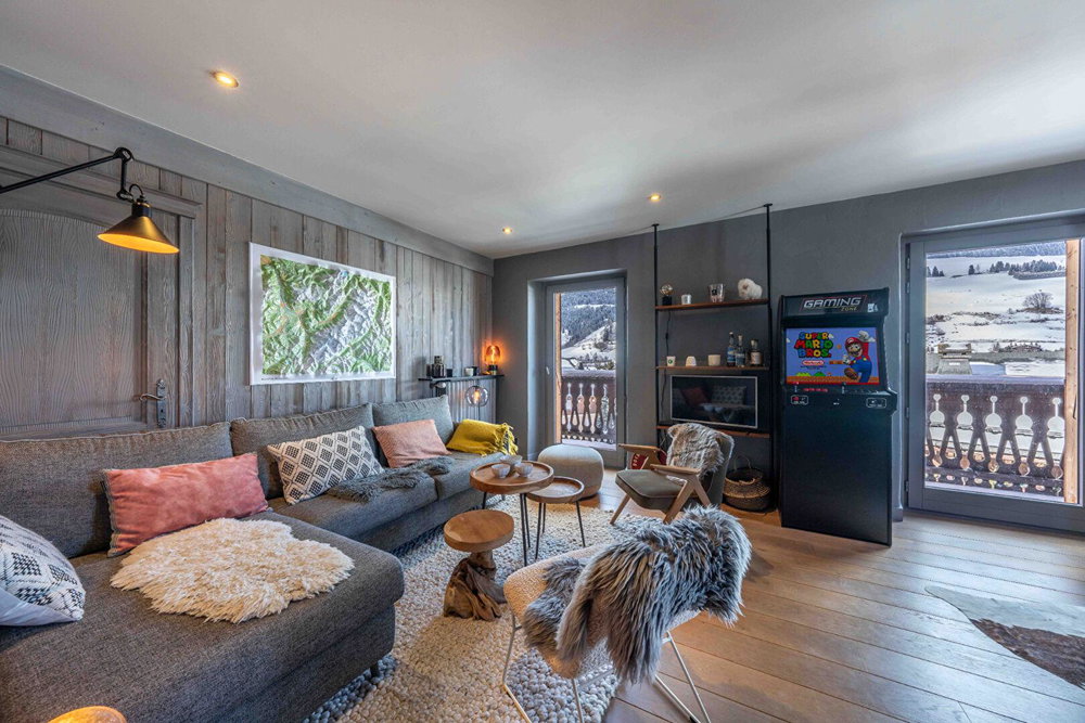 Apartment in the Heart of Megève – 3 Rooms for sale in Megeve 4239410638